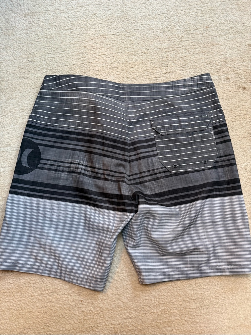 Men’s Hurley Board Shorts Size 34 - Picture 3 of 4